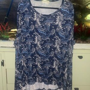 LARACE Women's Blue Paisley Top size 4X